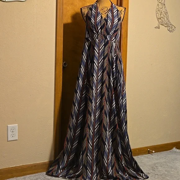 Jessica Simpson | Dresses | Jessica Simpson Navy And White Halter Maxi Dress  Size L | Poshmark